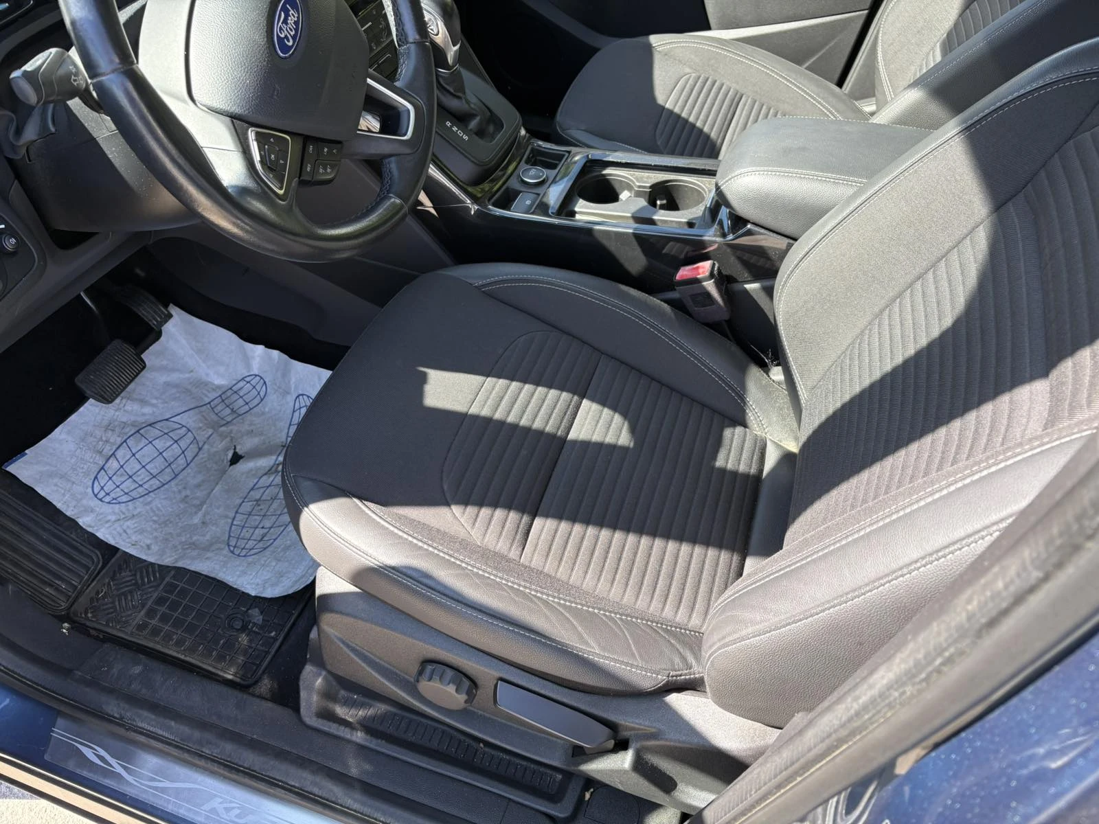 Ford Kuga 1.5 EcoBoost 150Hp, снимка 12 - Автомобили и джипове - 56325082
