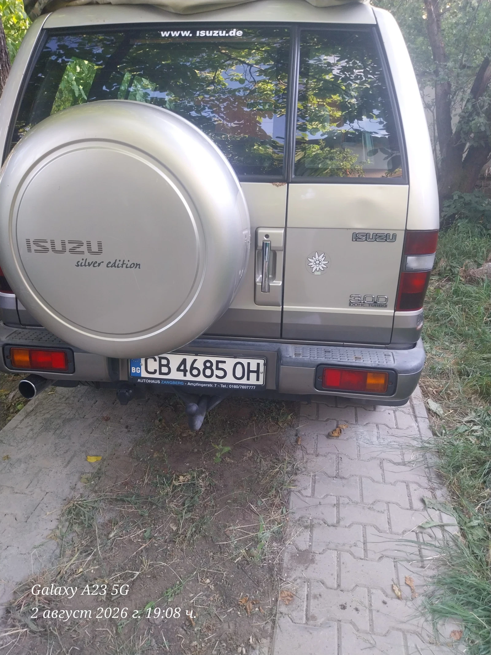 Isuzu Trooper, снимка 4 - Автомобили и джипове - 56596521