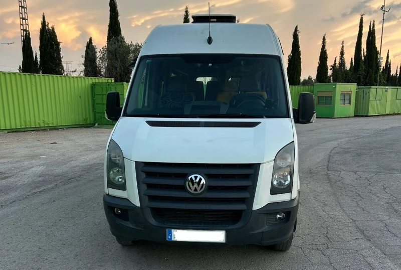 VW Crafter 2.5TDI 163 21 местен , снимка 2 - Бусове и автобуси - 51020851
