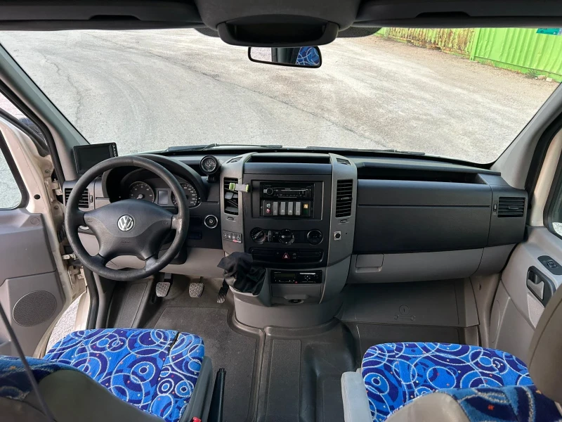 VW Crafter 2.5TDI 163 21 местен , снимка 10 - Бусове и автобуси - 51020851
