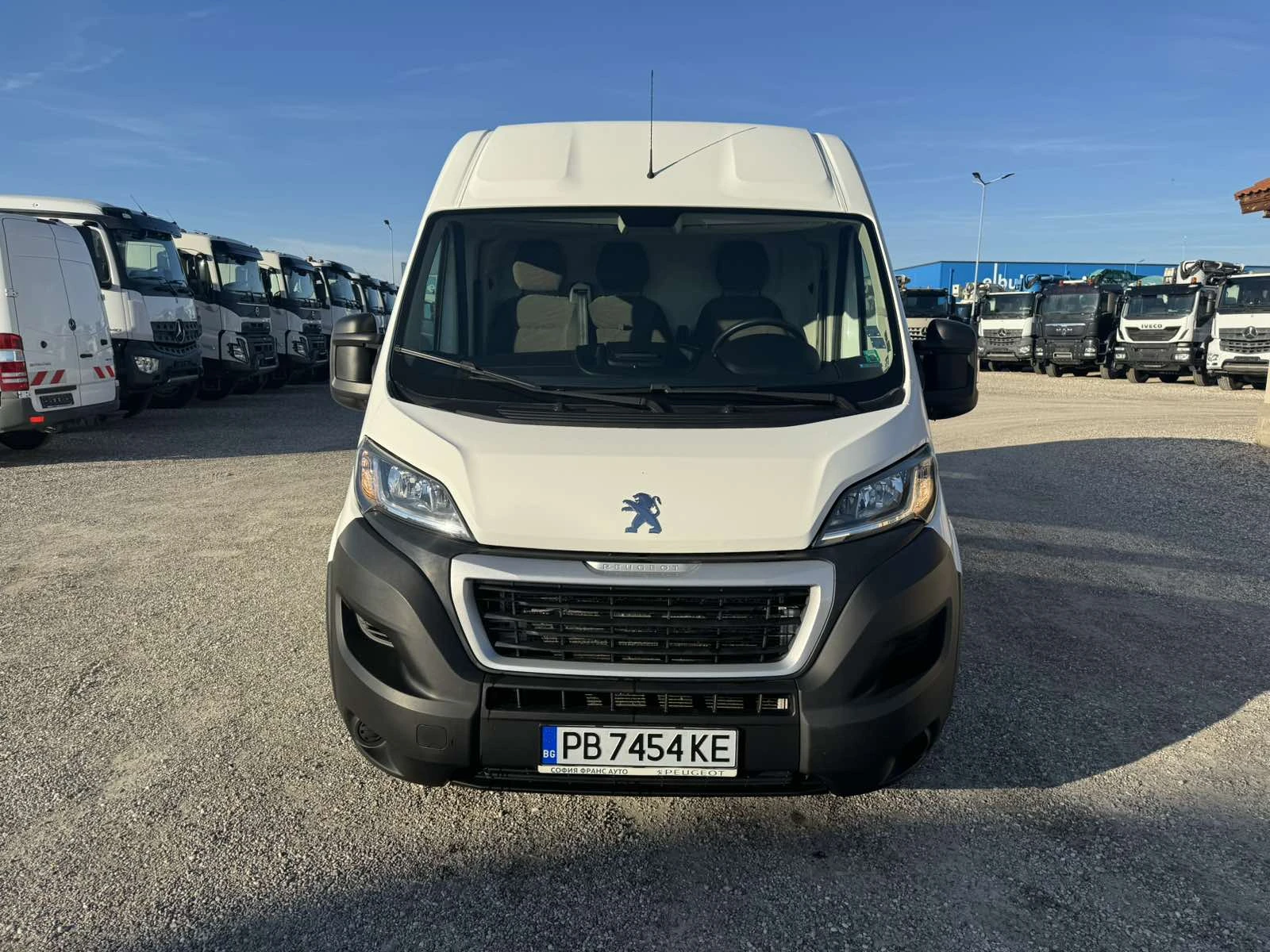 Peugeot Boxer 2.2 HDI - изображение 2