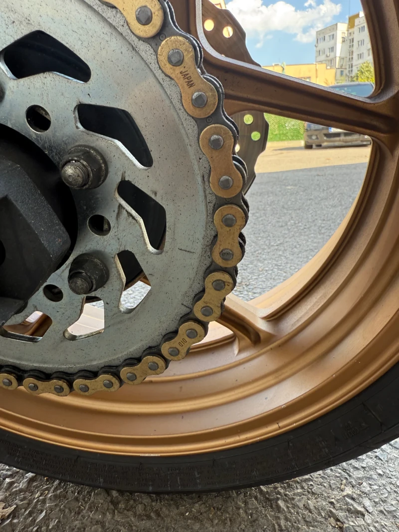 Kawasaki Z 750 R ABS, снимка 11 - Мотоциклети и мототехника - 52525284