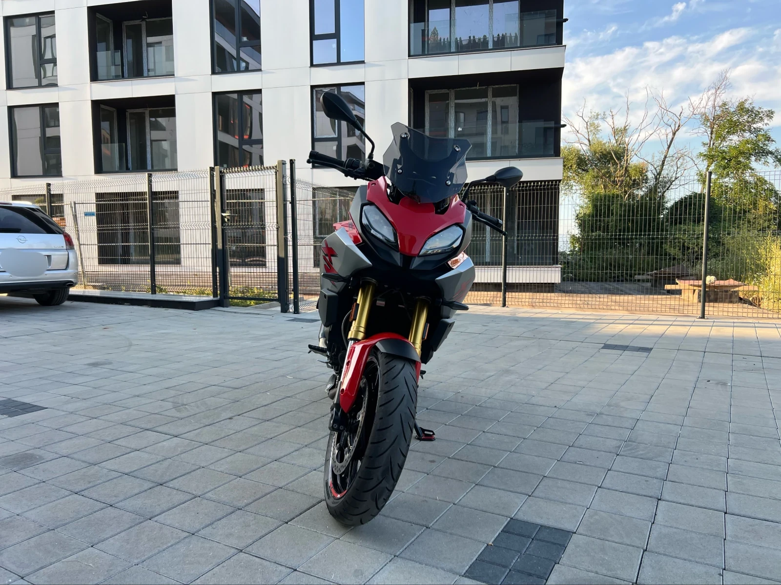 BMW F 900XR - изображение 8