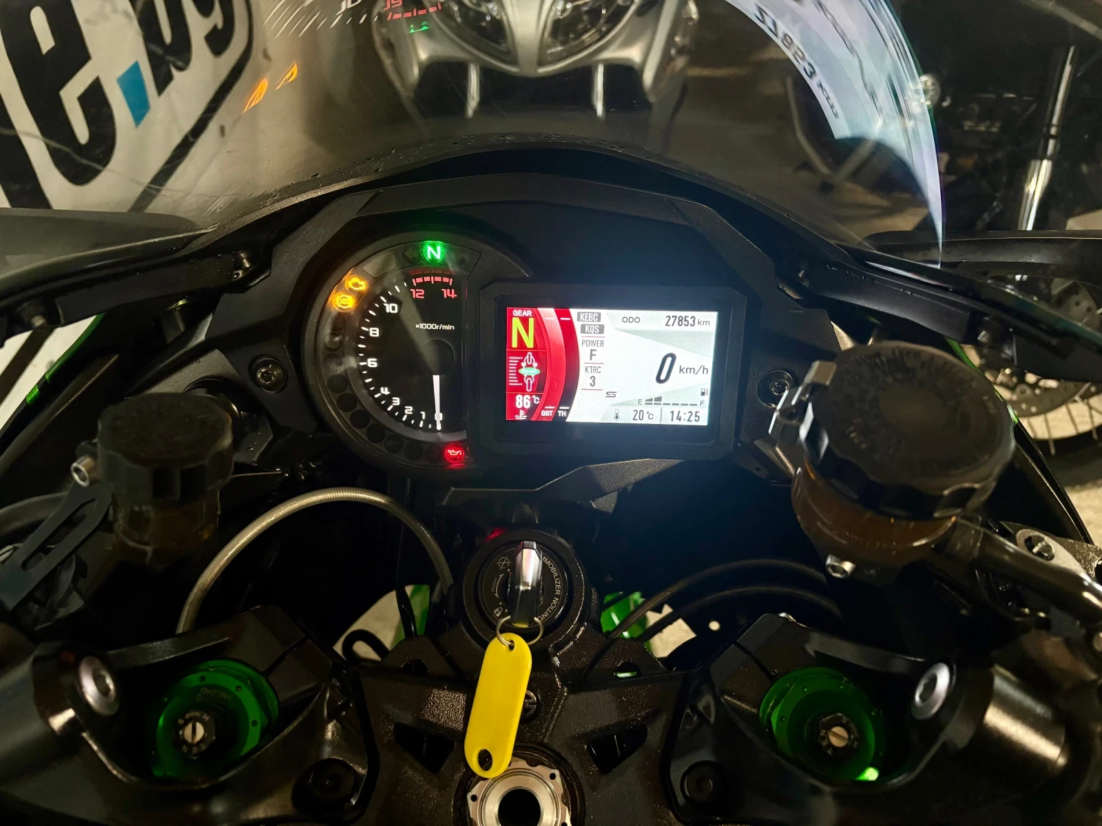 Kawasaki Ninja H2 SX SE !SERVICE BOOK! AKRAPOVIC  - изображение 7