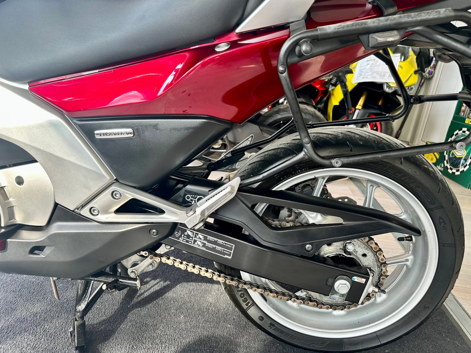 Honda Integra 700i ABS 03.2012г., снимка 12 - Мотоциклети и мототехника - 54194378