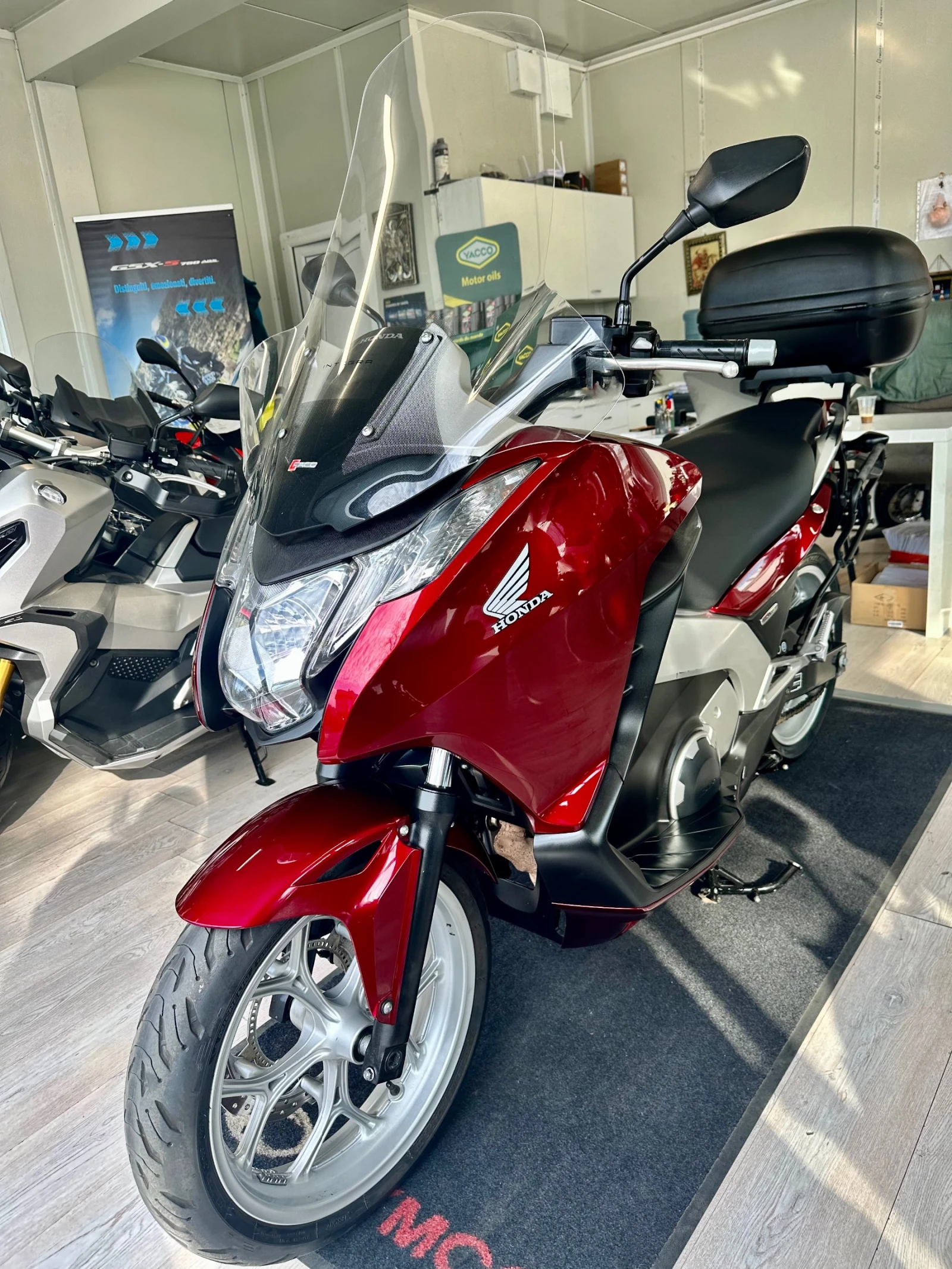 Honda Integra 700i ABS 03.2012г., снимка 6 - Мотоциклети и мототехника - 54194378