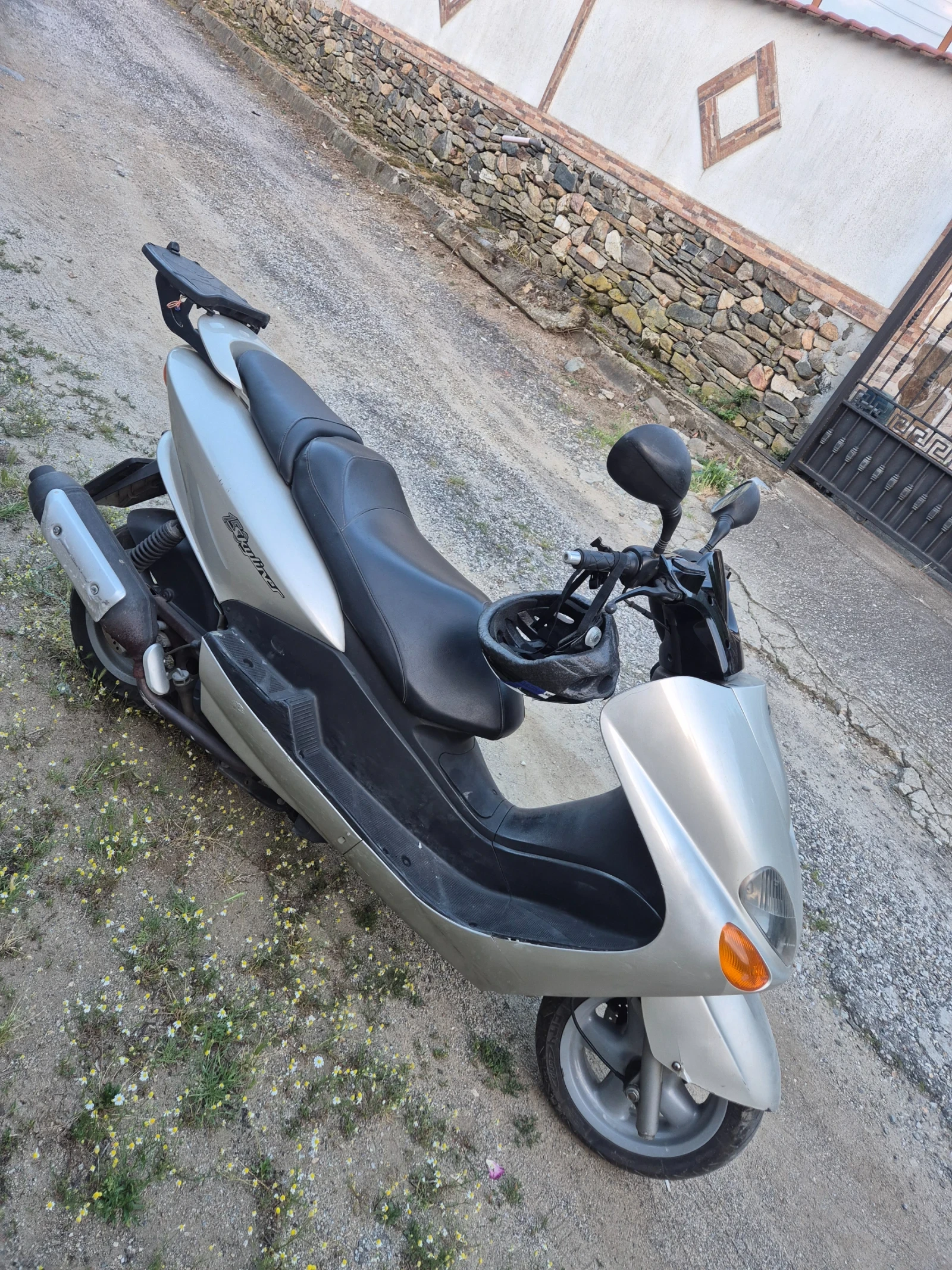 Yamaha Majesty, снимка 2 - Мотоциклети и мототехника - 54692328