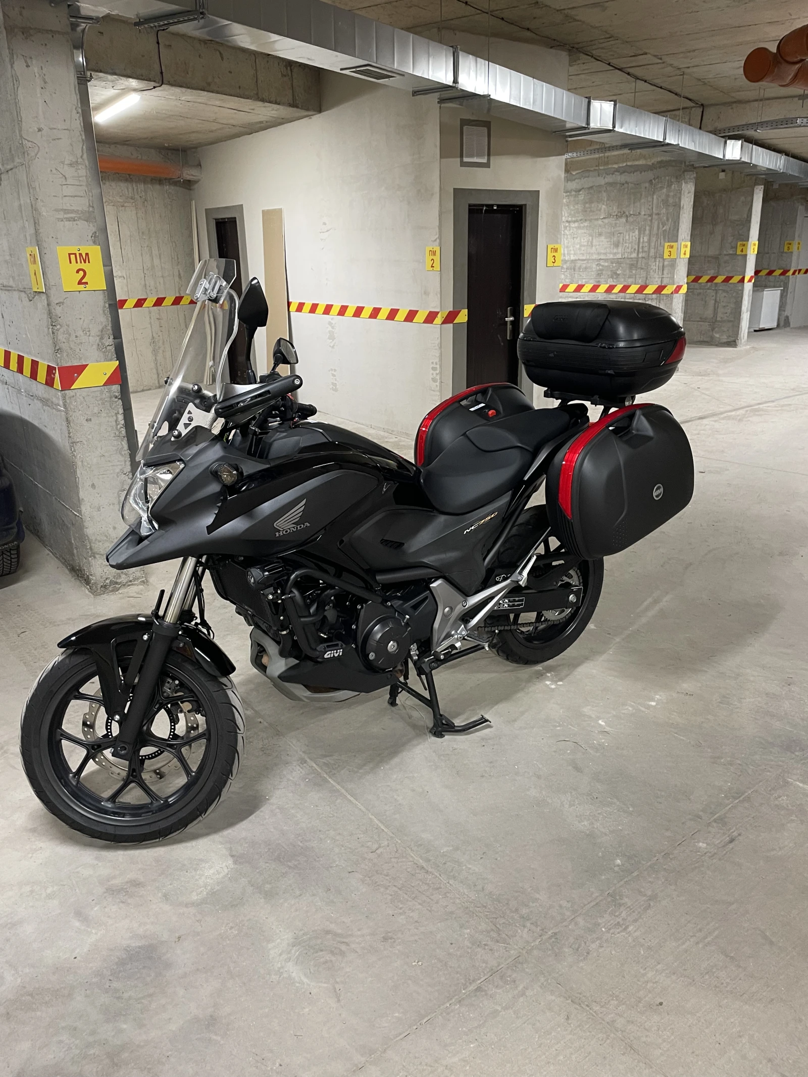 Honda Nc 750 XA, снимка 4 - Мотоциклети и мототехника - 56351135