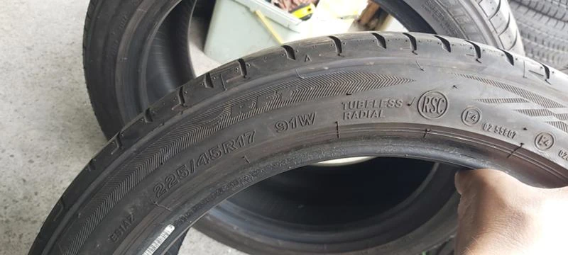 Гуми Летни 225/45R17, снимка 5 - Гуми и джанти - 34096689