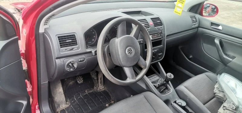 VW Golf 1.4, снимка 5 - Автомобили и джипове - 44274000