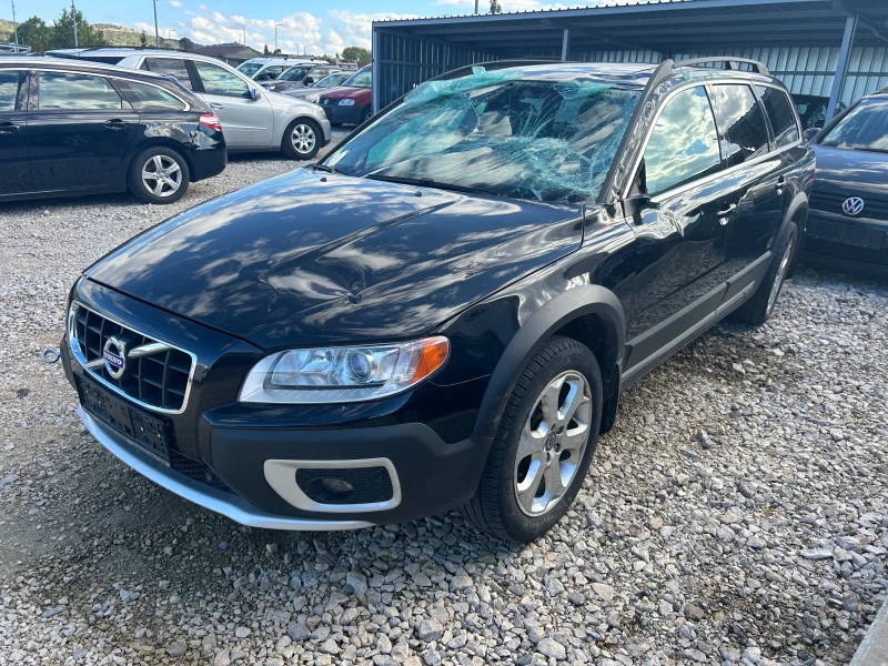 Volvo Xc70 CROSS COUNTRY !! УДАРЕНА !!, снимка 1 - Автомобили и джипове - 47505723