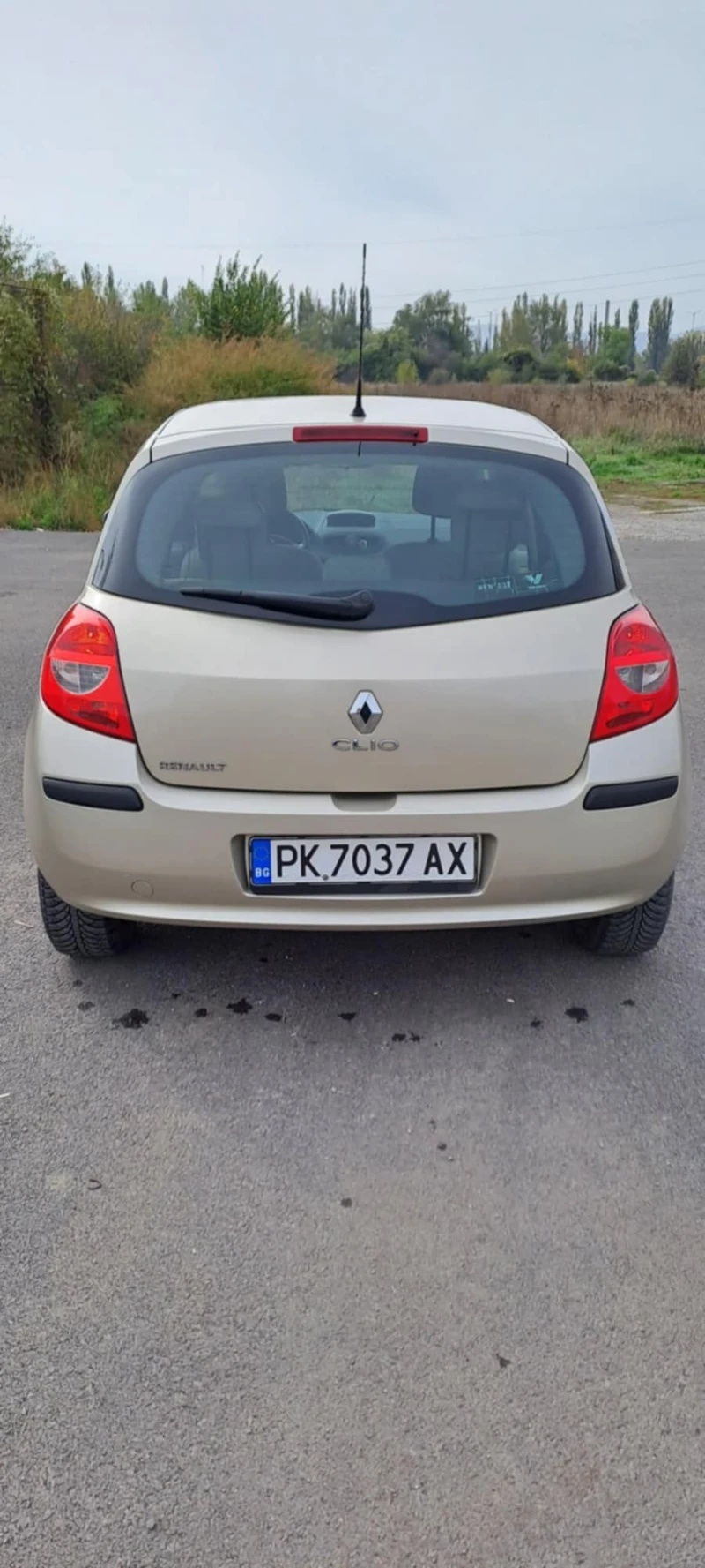 Renault Clio 1.5 dci , снимка 3 - Автомобили и джипове - 47566286