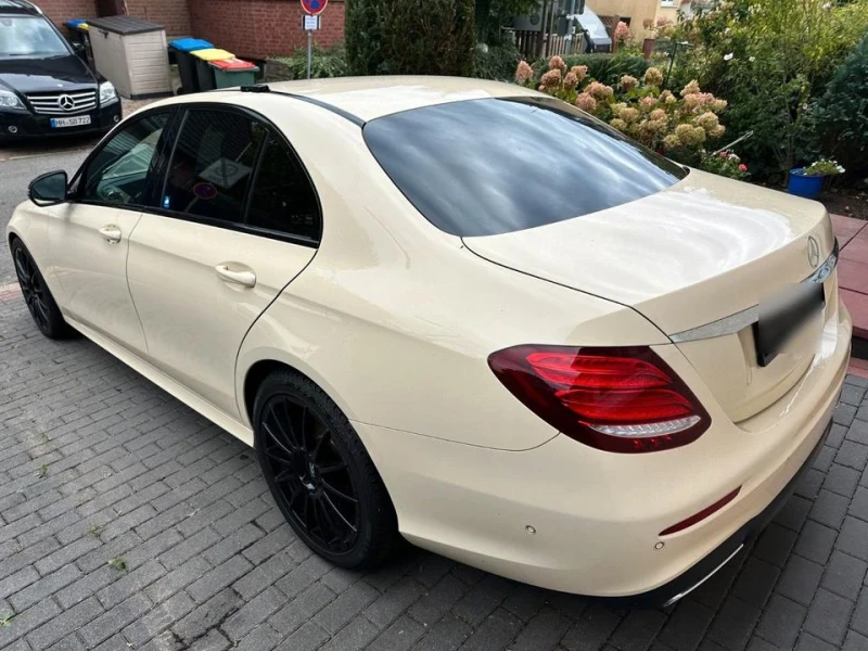 Mercedes-Benz E 200, снимка 2 - Автомобили и джипове - 48683581