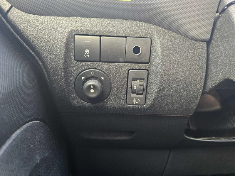 Citroen Berlingo 1.6, снимка 11 - Автомобили и джипове - 51762155