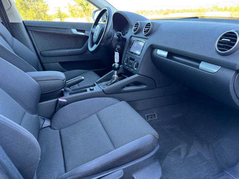 Audi A3 2.0TDi, снимка 11 - Автомобили и джипове - 51779740