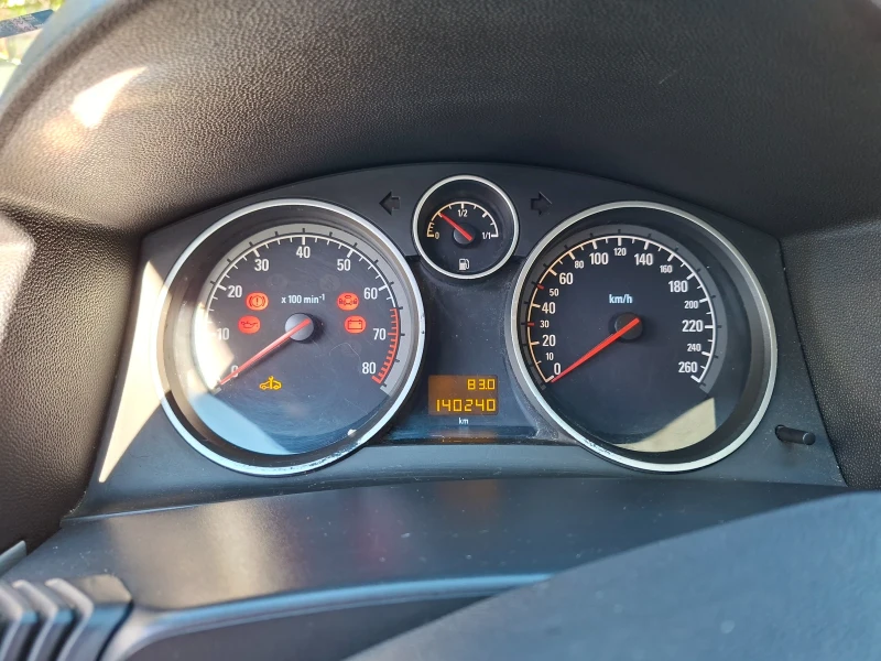 Opel Astra, снимка 7 - Автомобили и джипове - 52308149