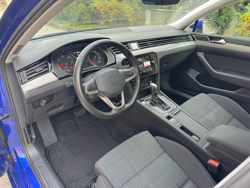 VW Passat 2.0TDI* R LINE * 115 000 км. ОЧАКВАН ВНОС , снимка 7 - Автомобили и джипове - 52584475