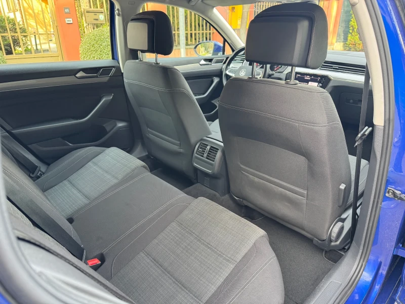 VW Passat 2.0TDI* R LINE * 115 000 км. ОЧАКВАН ВНОС , снимка 12 - Автомобили и джипове - 52584475