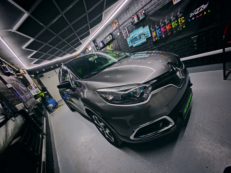 Renault Captur 1.5dciNaviLED, снимка 2 - Автомобили и джипове - 52725744