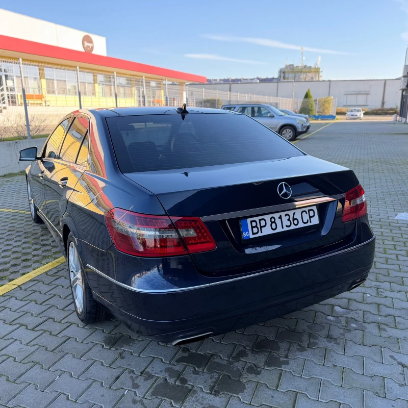 Mercedes-Benz E 350, снимка 8 - Автомобили и джипове - 52790888