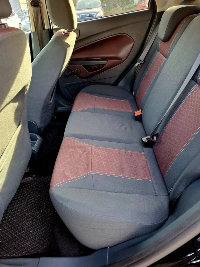 Ford Focus, снимка 8 - Автомобили и джипове - 52830393