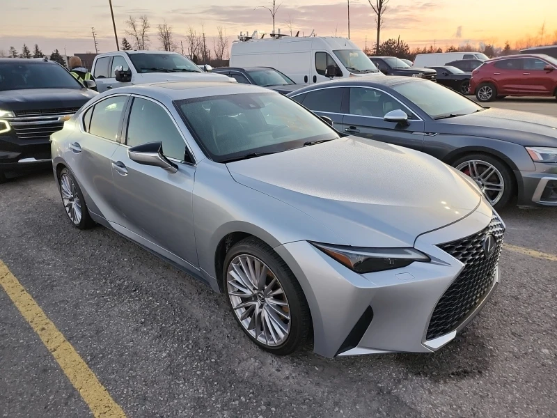 Lexus IS 300 * * CARFAX * * АВТО КРЕДИТ * * , снимка 2 - Автомобили и джипове - 52999290