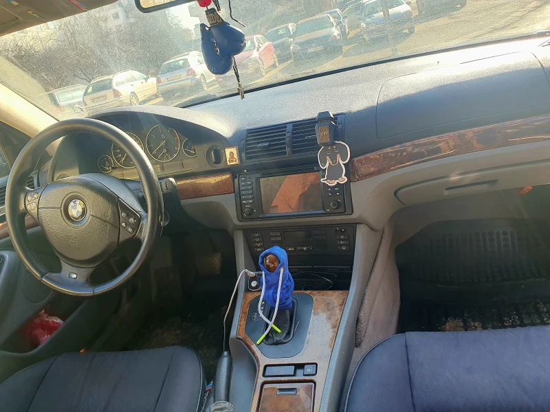 BMW 530, снимка 8 - Автомобили и джипове - 53165064