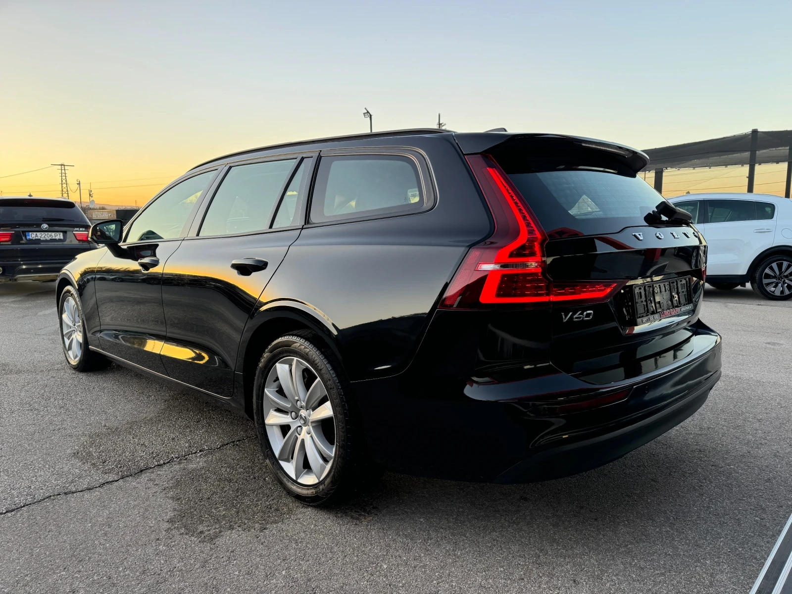 Volvo V60 2.0D-DIGITAL-DISTRONIC-LED-ТОП СЪСТОЯНИЕ - изображение 3