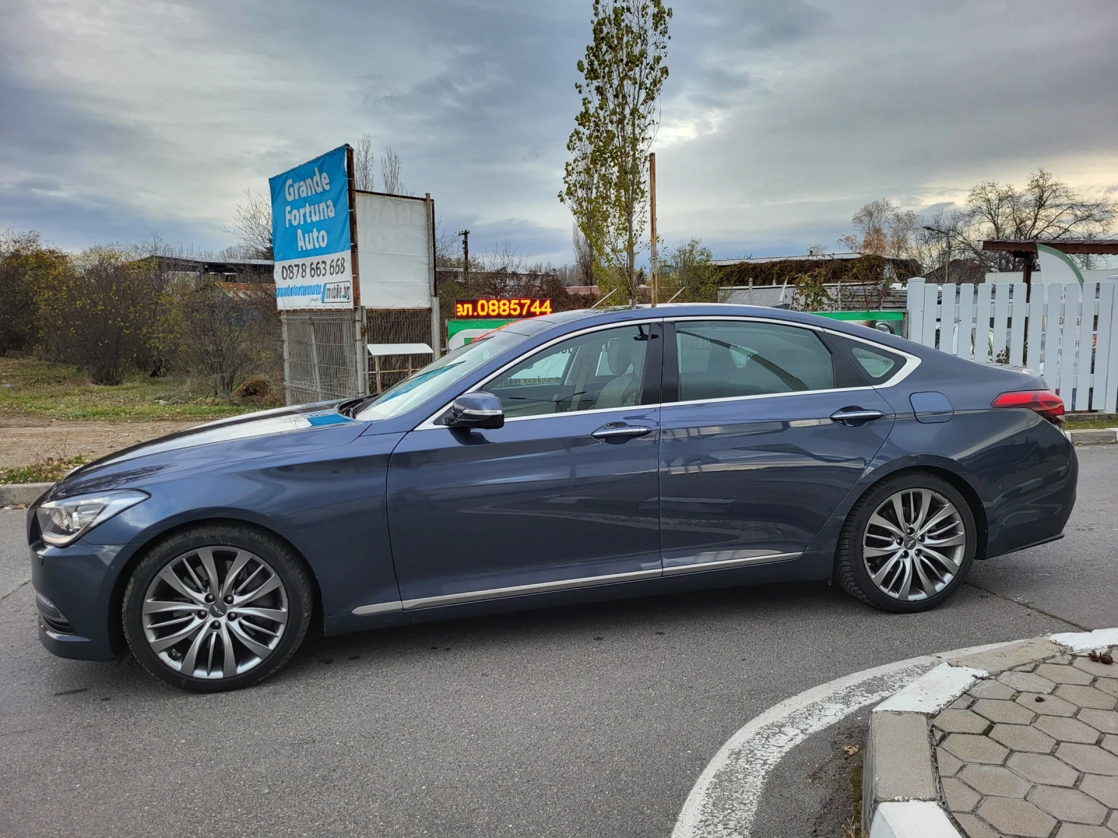 Hyundai Genesis 3.8 V6 315 KC 4X4 102939 KM НОВ ВНОС ИТАЛИЯ !!! - изображение 8