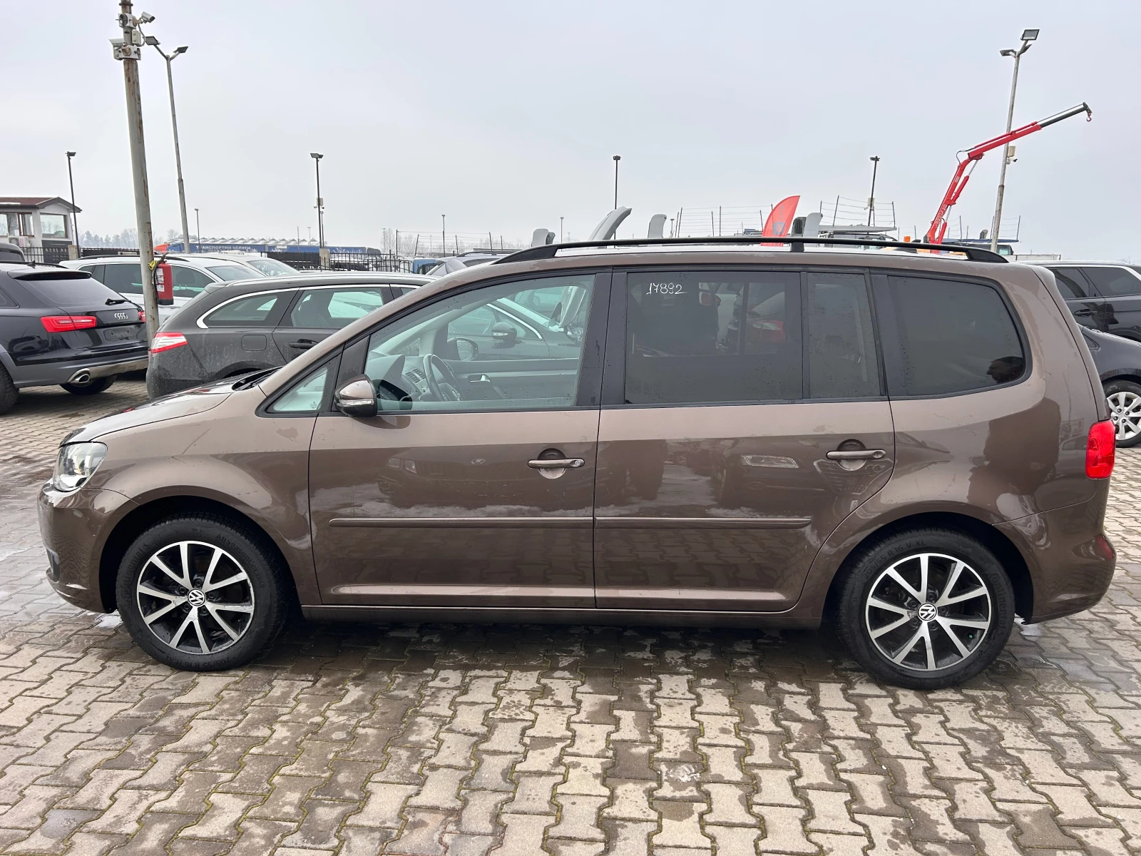 VW Touran 1.2TSI NAVI EURO 5 - изображение 9