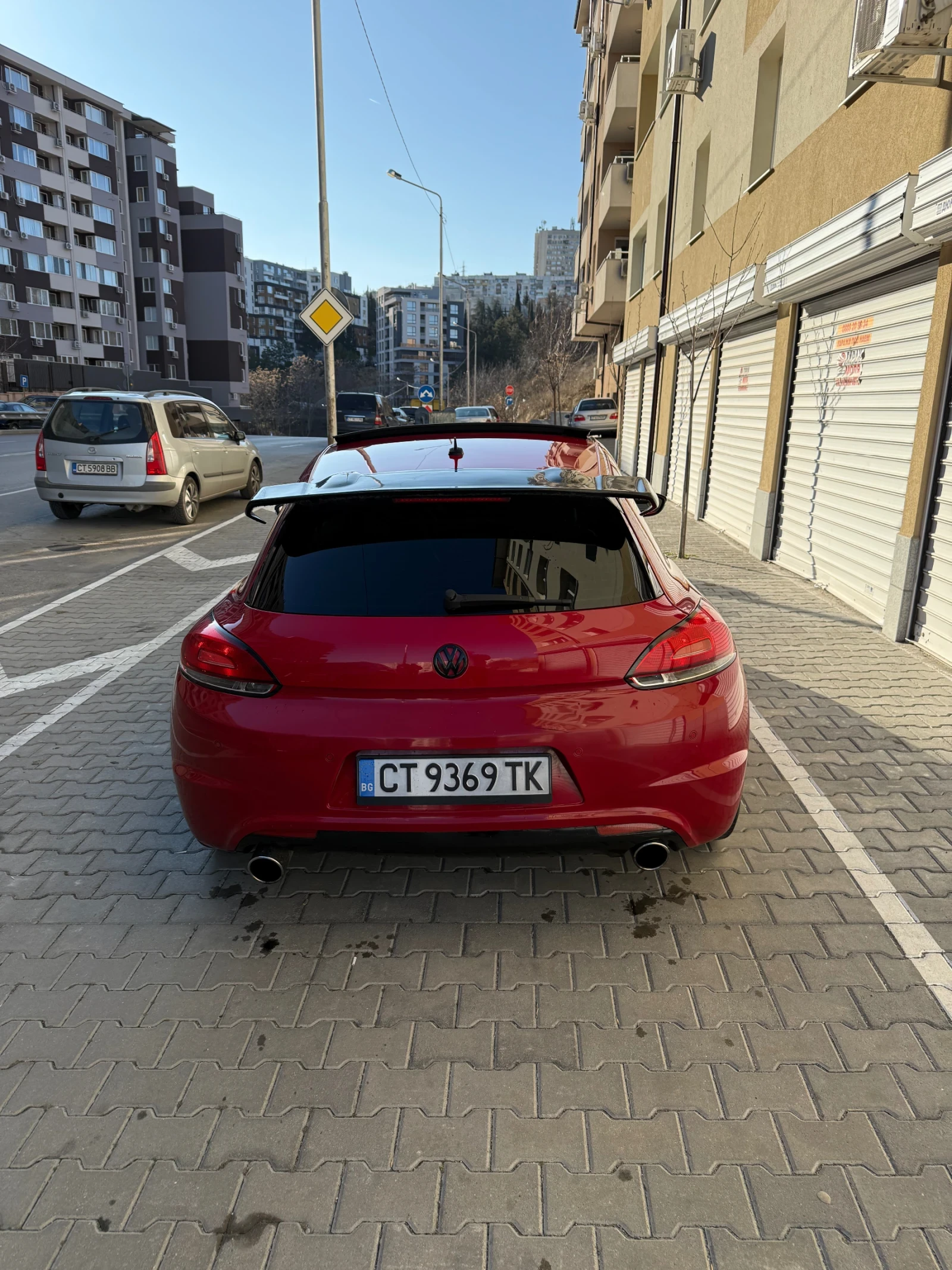VW Scirocco R-Line 2.0TDI Panorama - изображение 5