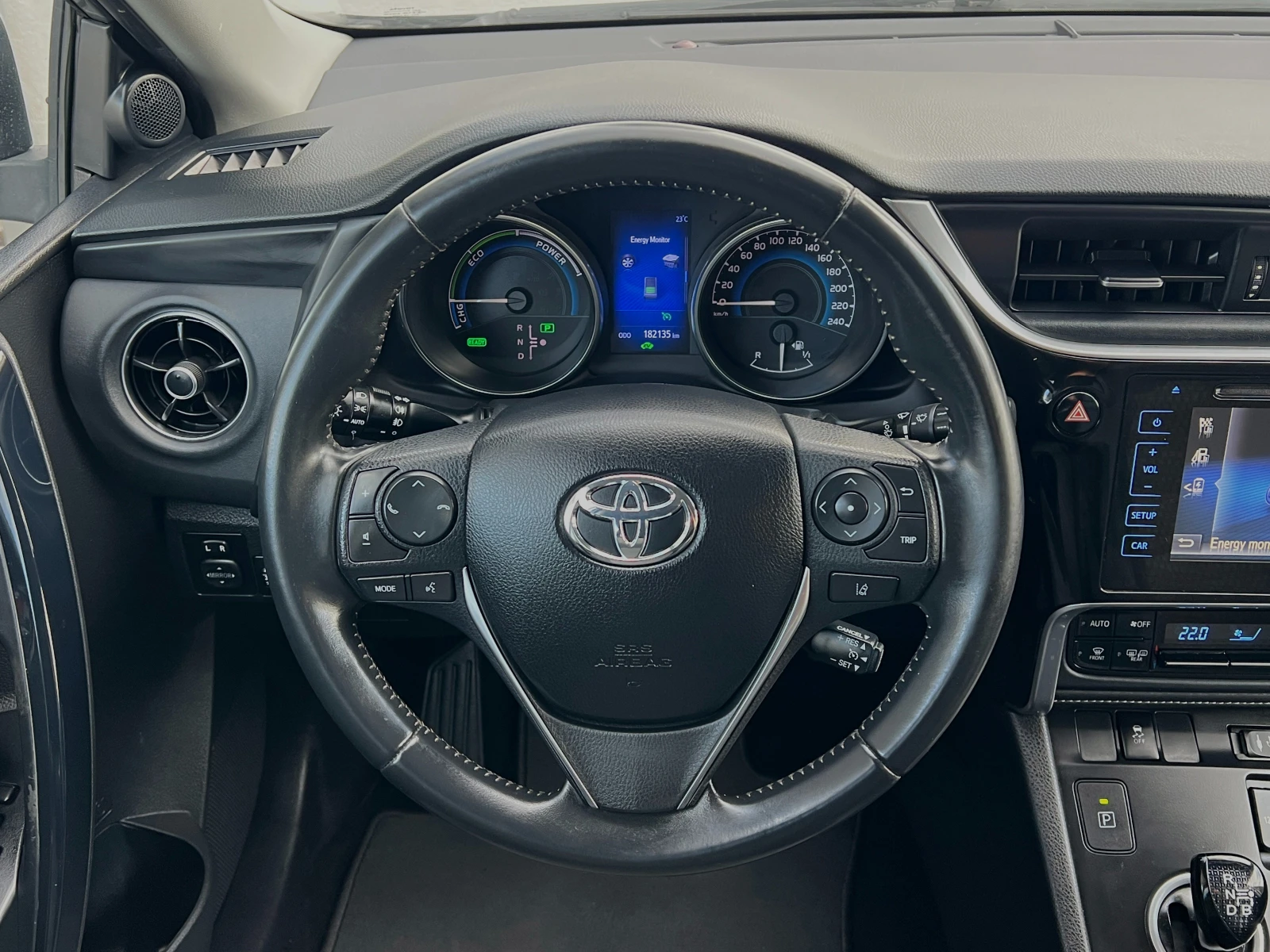 Toyota Auris Hybrd LUNA Уникално запазен - изображение 8