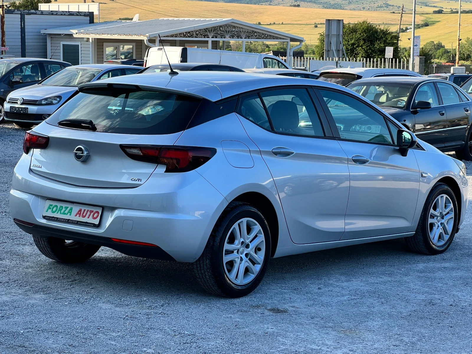 Opel Astra 1.6 CDTI-NAVI-EURO 6B - изображение 4