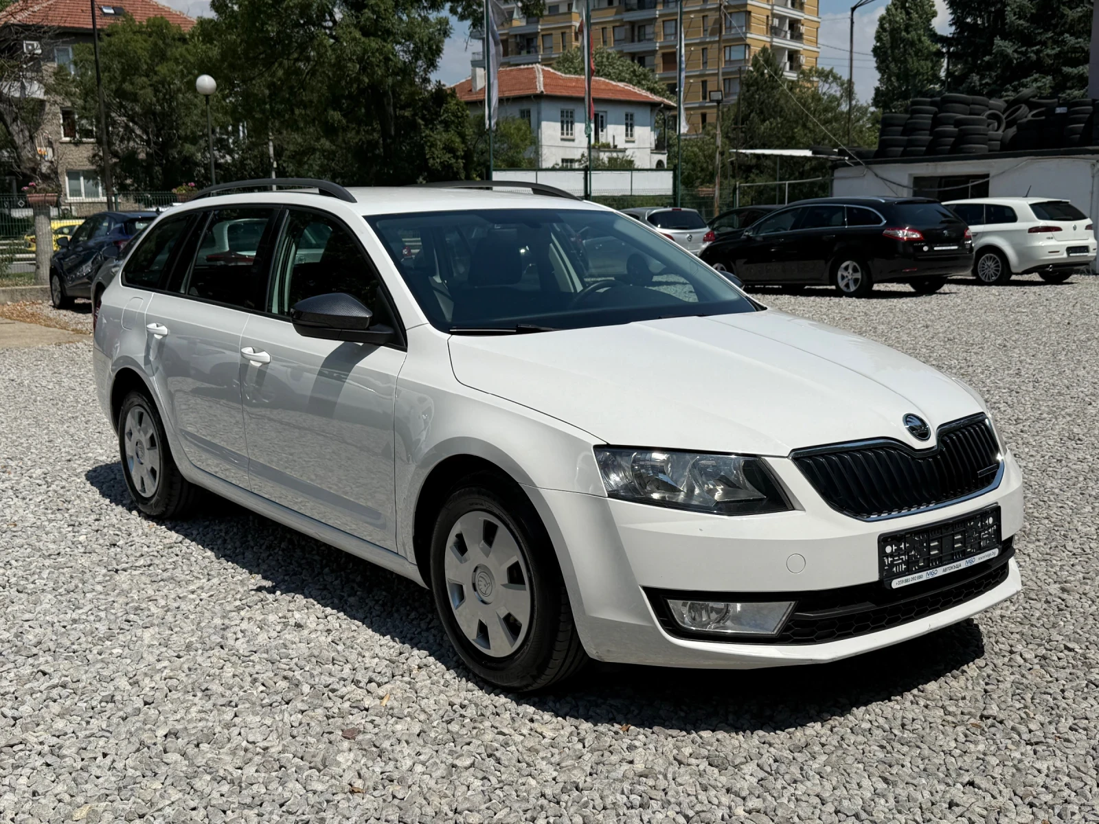 Skoda Octavia 1.6TDI Ambition 110к.с. - СУПЕР СЪСТОЯНИЕ! - изображение 3