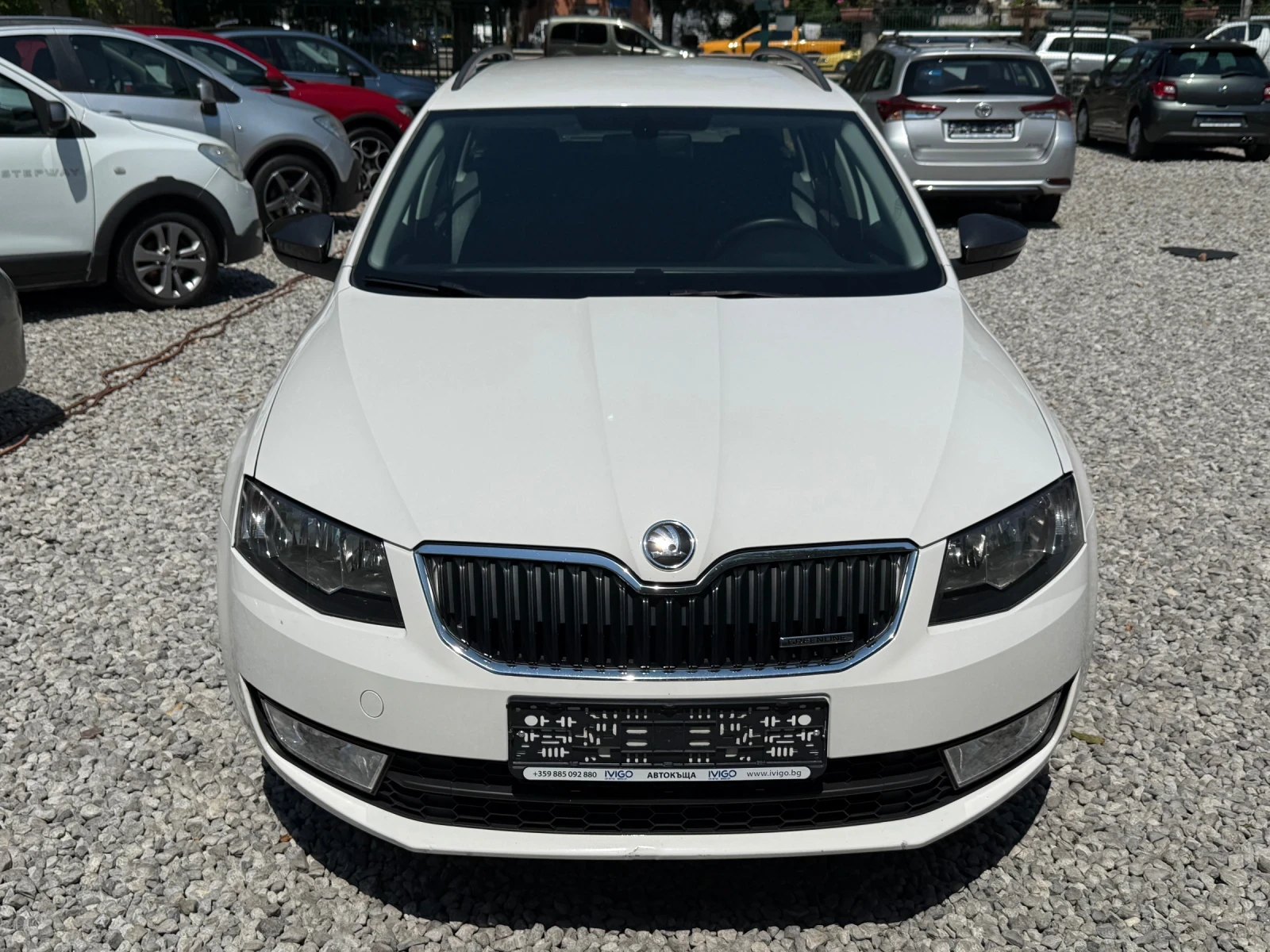 Skoda Octavia 1.6TDI Ambition 110к.с. - СУПЕР СЪСТОЯНИЕ! - изображение 2