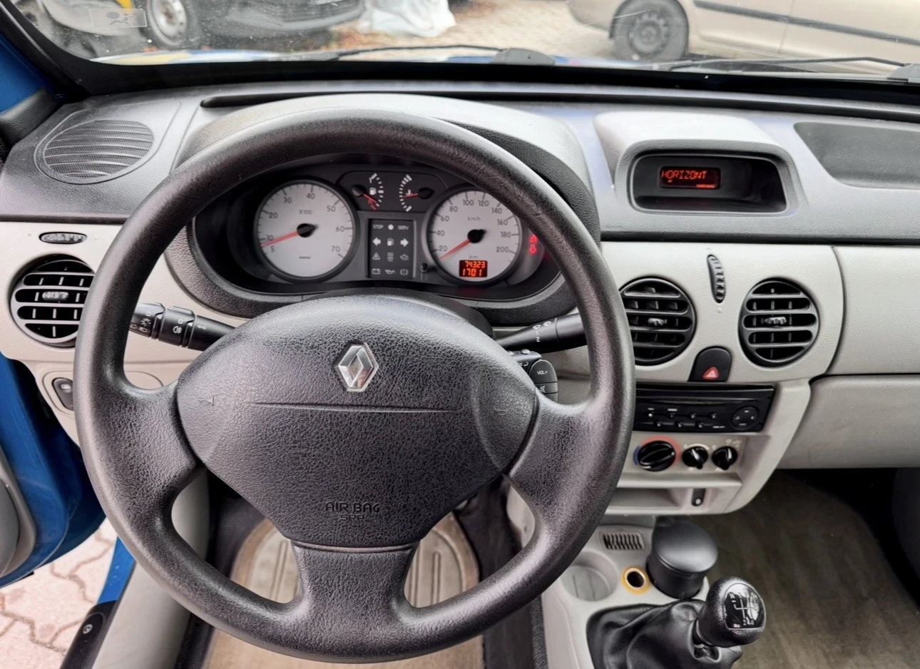 Renault Kangoo 1.6i / 4x4 / ПЪЛНА СЕРВИЗНА ИСТОРИЯ ! - изображение 6
