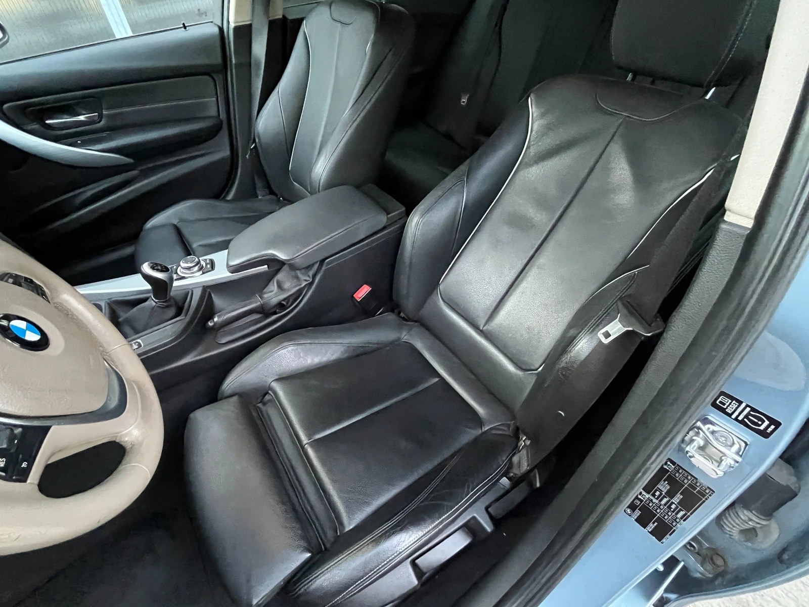 BMW 320 Седан - Задно предаване - Ръчни скорости - изображение 10