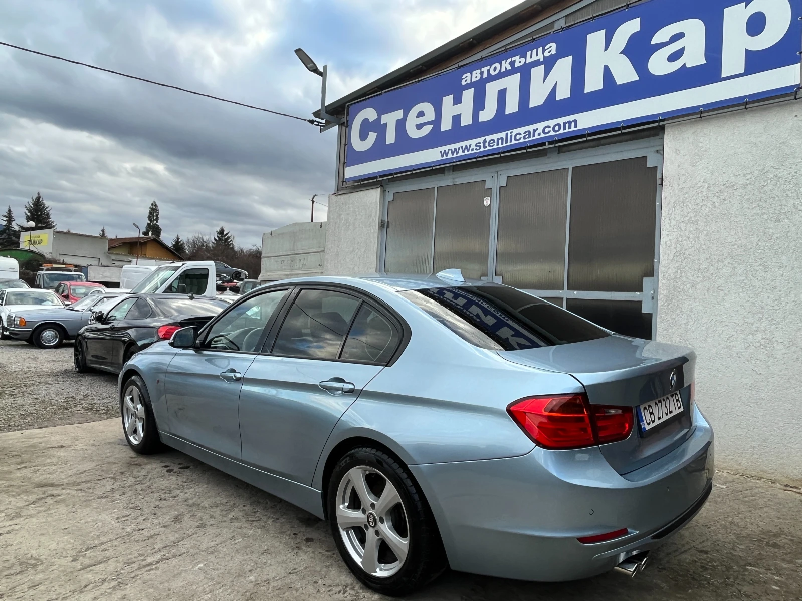 BMW 320 Седан - Задно предаване - Ръчни скорости - изображение 2