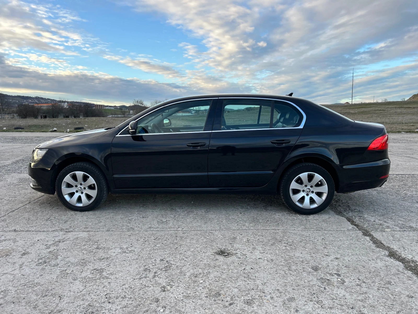 Skoda Superb 1.6 TDi | Mobile.bg � ����������� 7