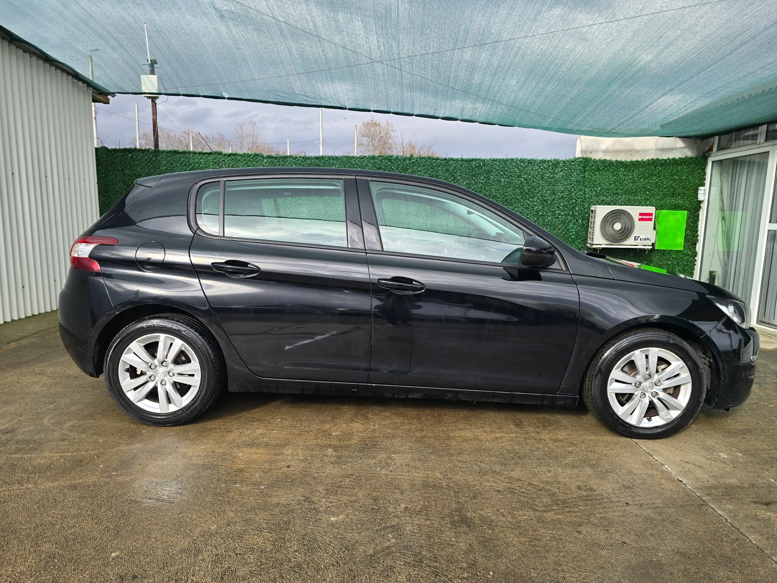 Peugeot 308 1.6 HDI * 120к.с. - изображение 6