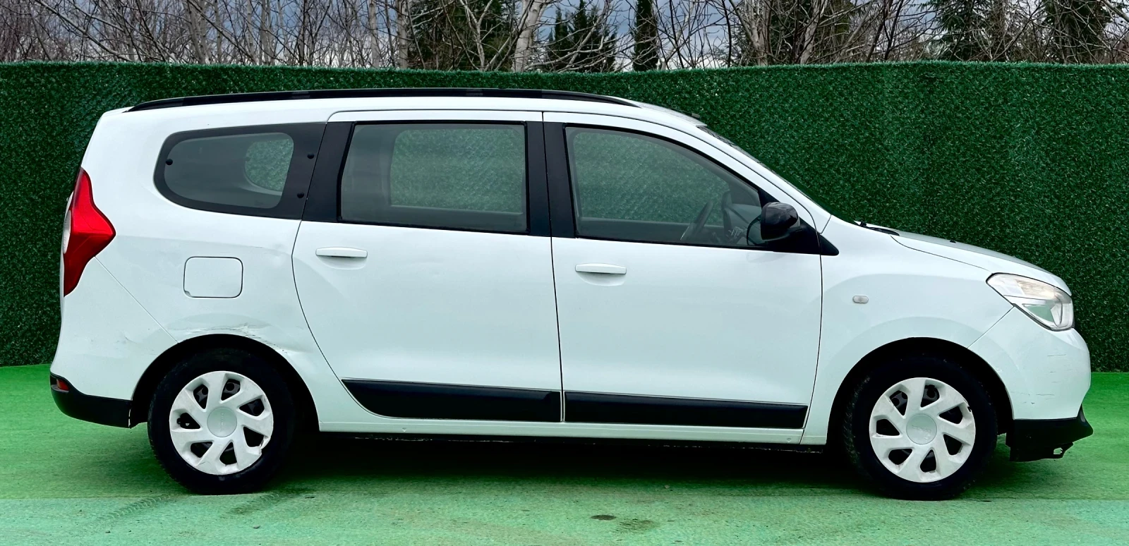 Dacia Lodgy 1.6 бензин/газ 82кс 7МЕСТА 2015г - изображение 4