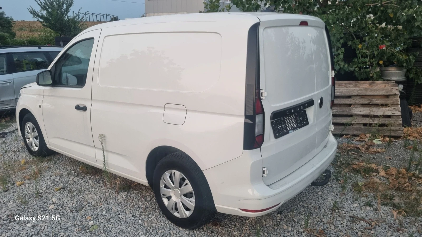 VW Caddy 2.0 TDI cargo, снимка 2 - Автомобили и джипове - 55804518
