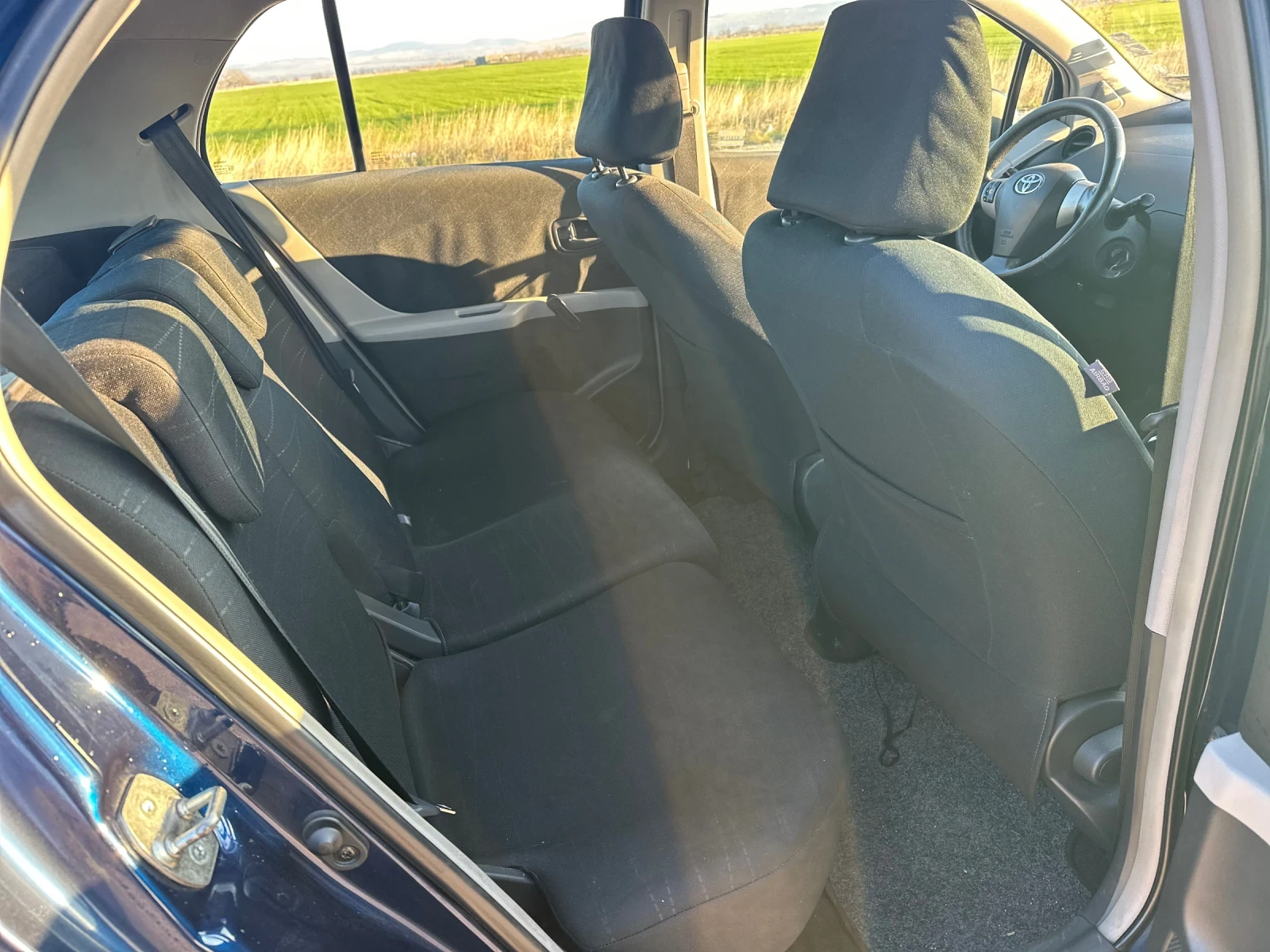 Toyota Yaris 1.4 D4D AUTO  | Mobile.bg � ����������� 11