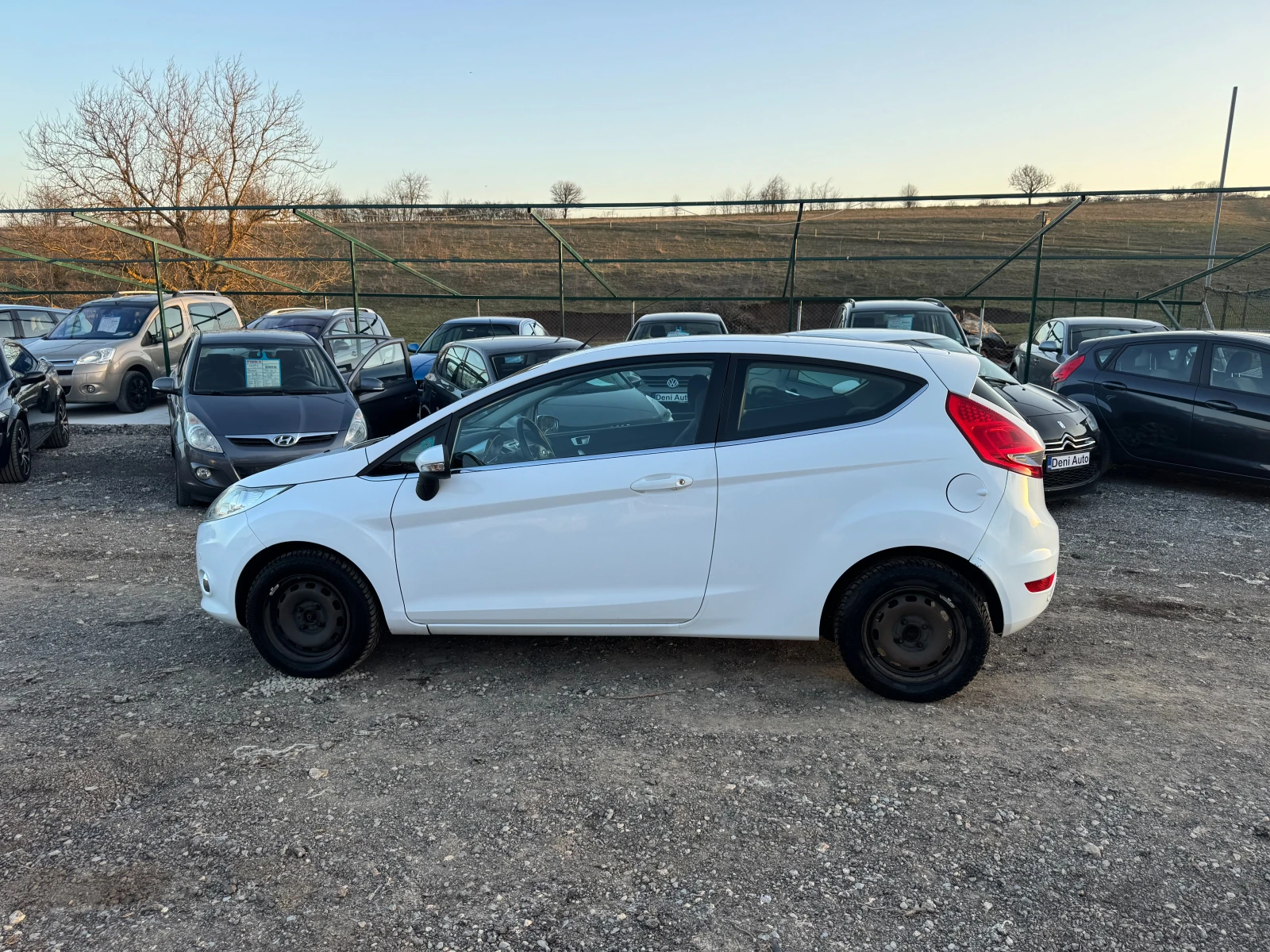 Ford Fiesta 1.6 tdci, снимка 8 - Автомобили и джипове - 53829892