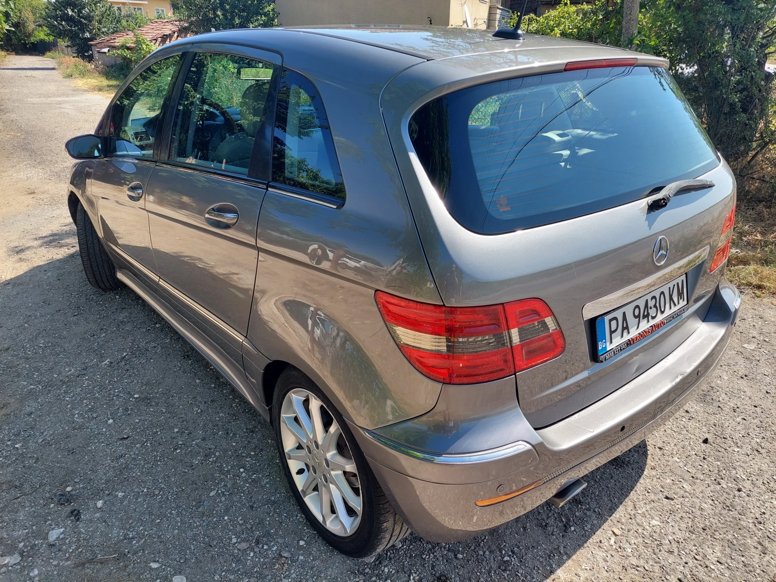 Mercedes-Benz B 200, снимка 5 - Автомобили и джипове - 53895682