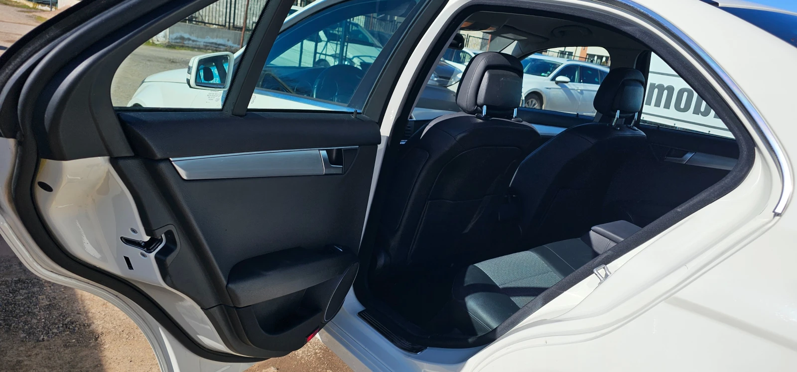 Mercedes-Benz C 220 cdi Авангард фейслифт, снимка 10 - Автомобили и джипове - 53924740