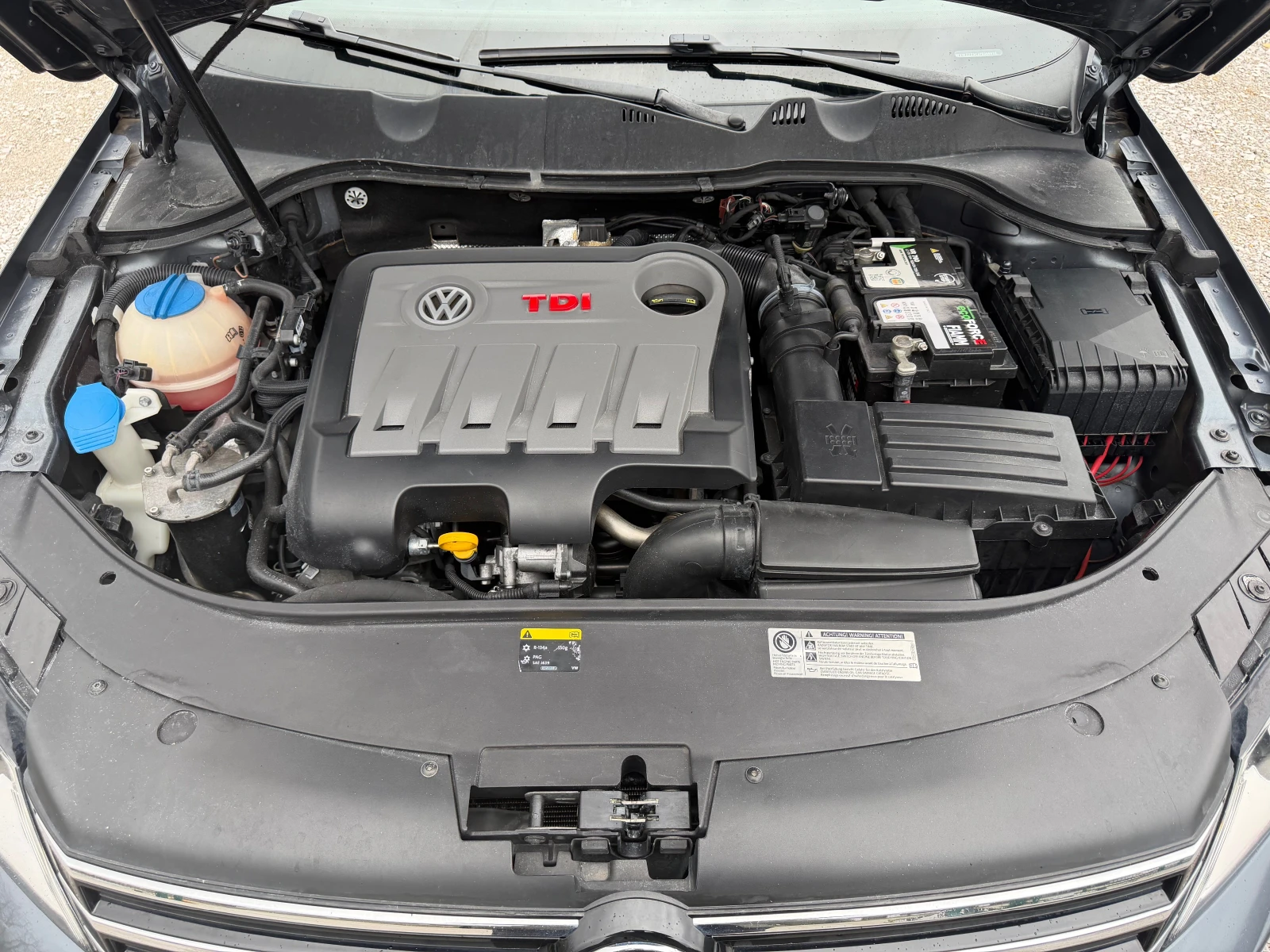 VW Passat 2.0TDI HIGHLINE ITALY ТОП СЪСТОЯНИЕ! , снимка 15 - Автомобили и джипове - 54087957