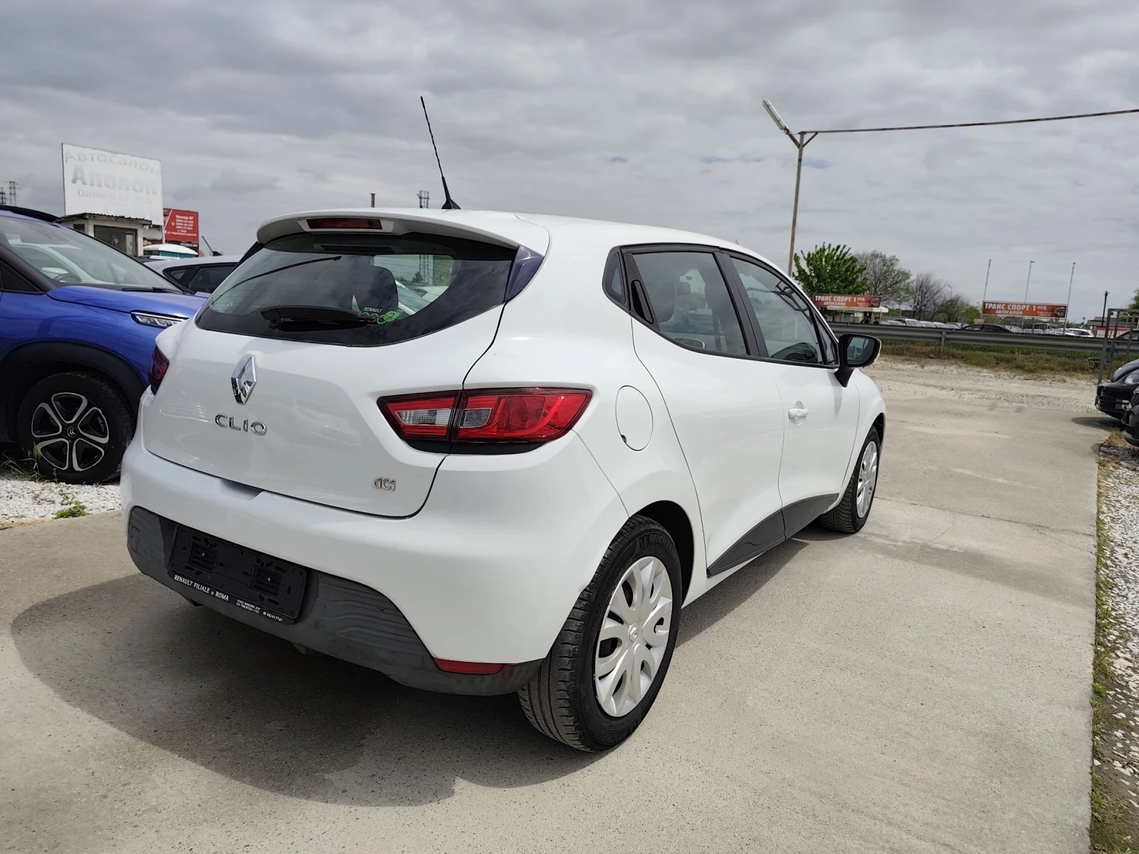 Renault Clio Навигация, автопилот , снимка 6 - Автомобили и джипове - 54483398
