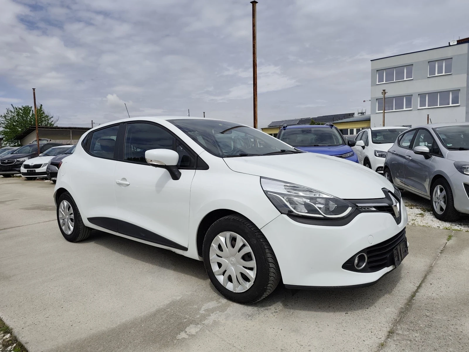 Renault Clio Навигация, автопилот , снимка 3 - Автомобили и джипове - 54483398