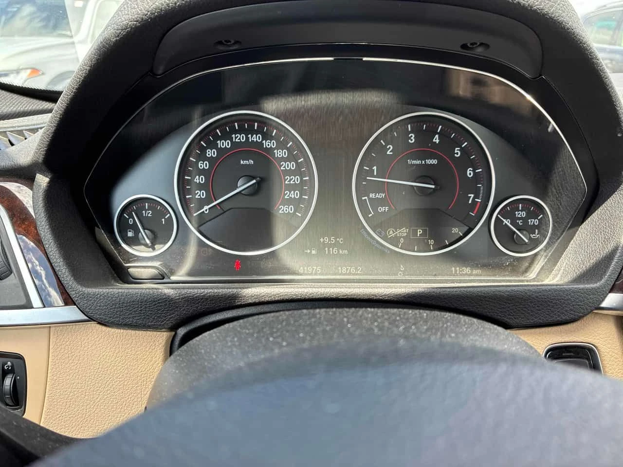 BMW 330  xDrive /CARFAX/2 ЧИФТА ГУМИ , снимка 8 - Автомобили и джипове - 54540025
